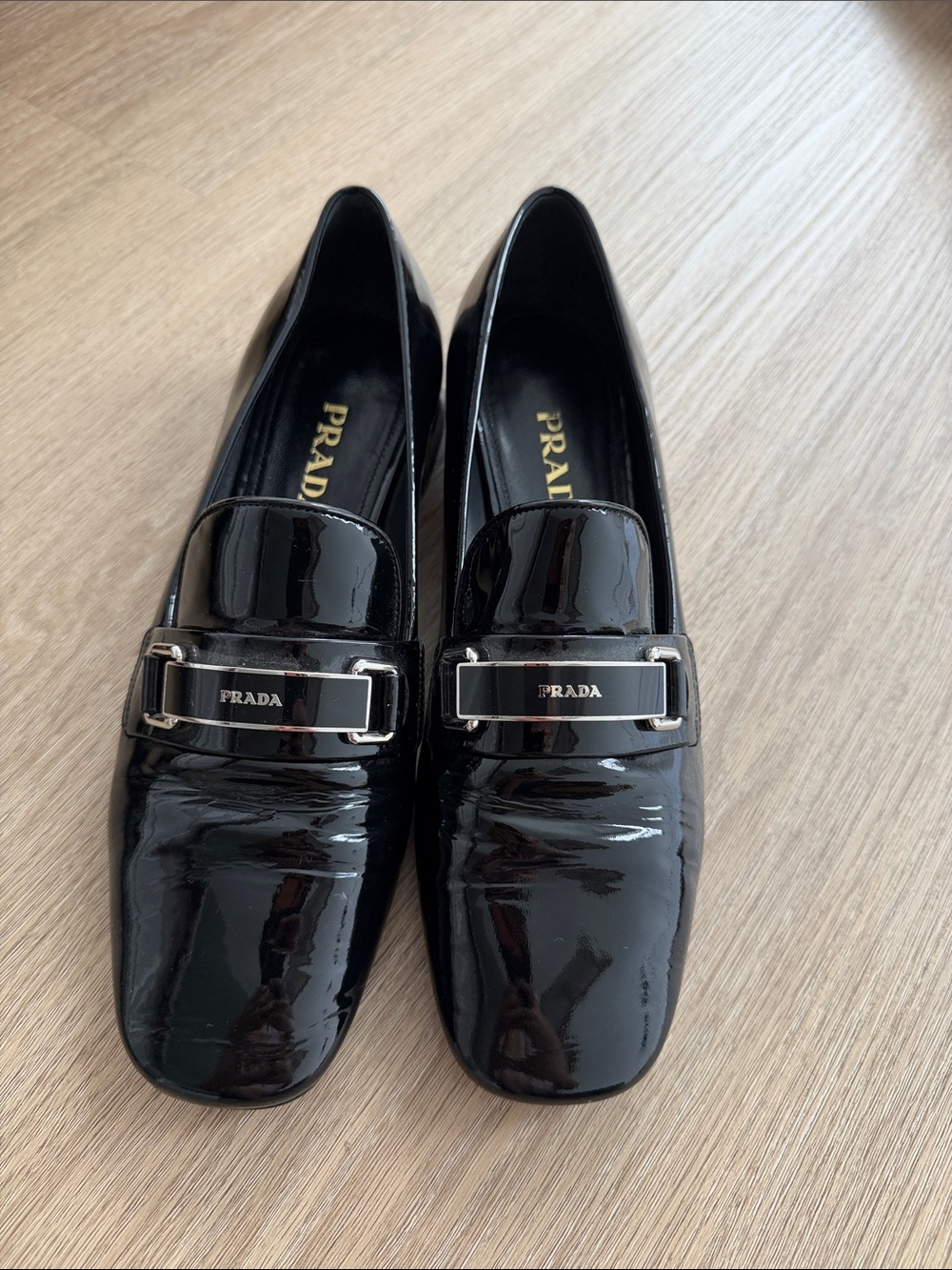Prada Black Patent Leather Loafers Gold Logo EU 38,5 Made in Italy
